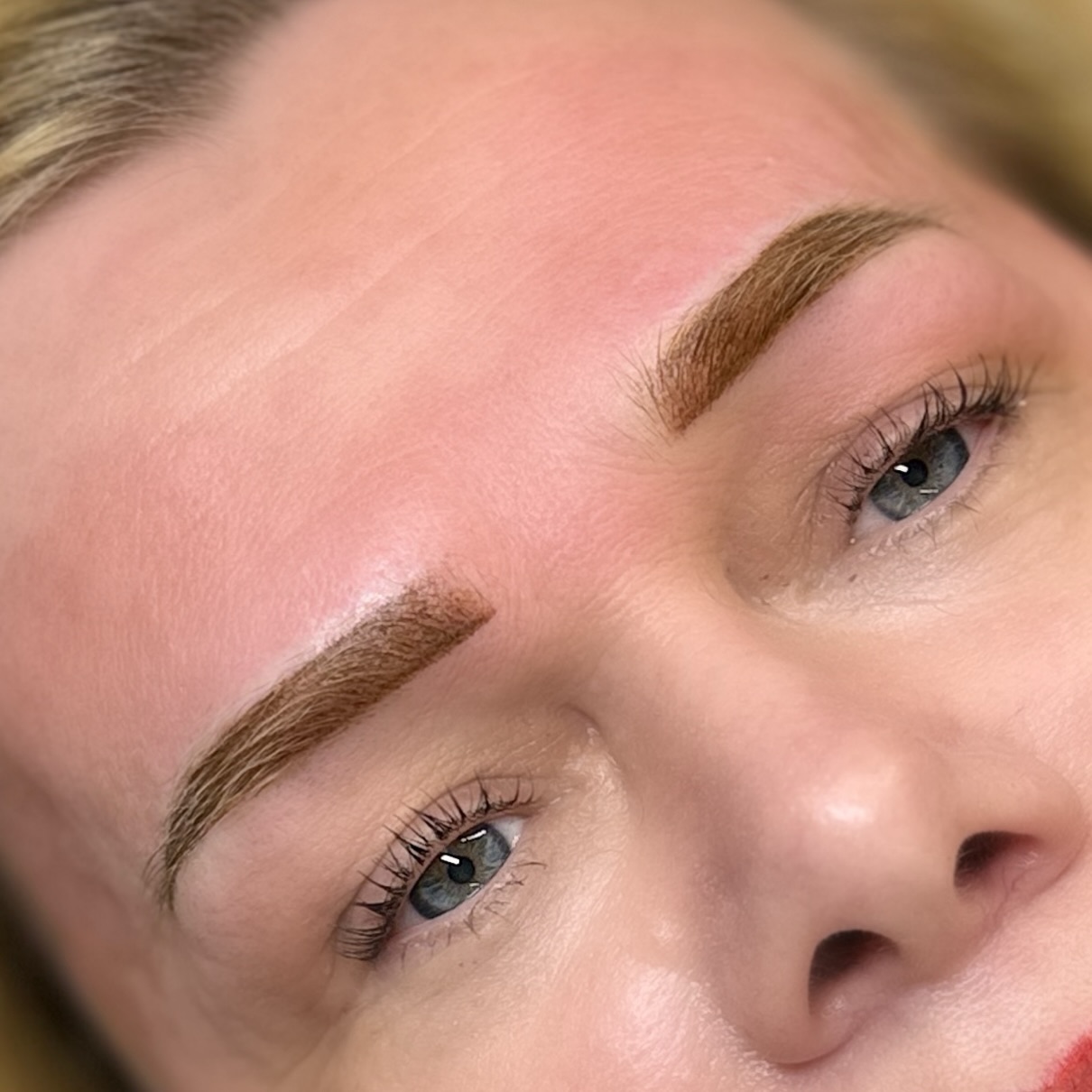 Brows photo