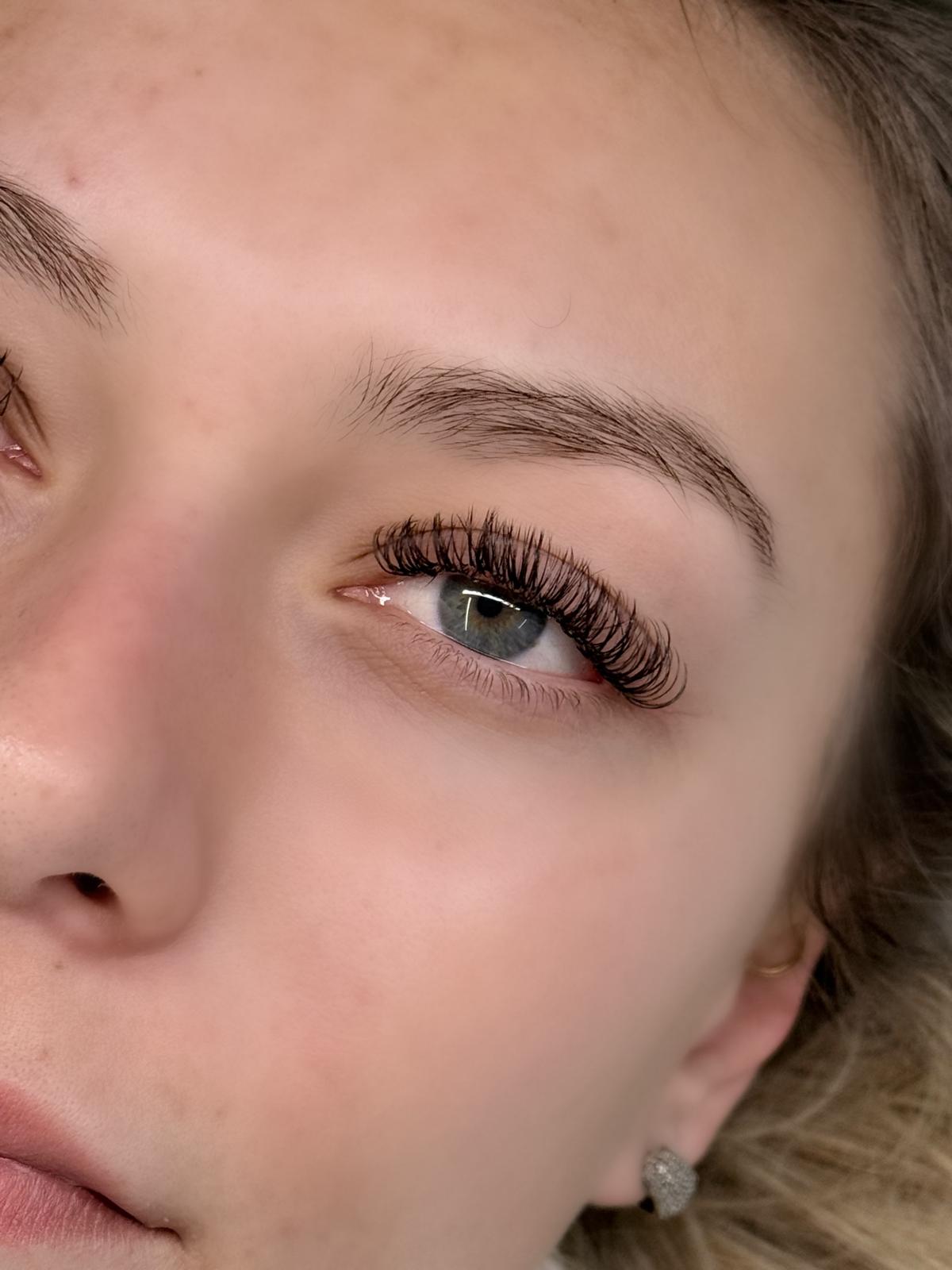 Lashes gallery photo