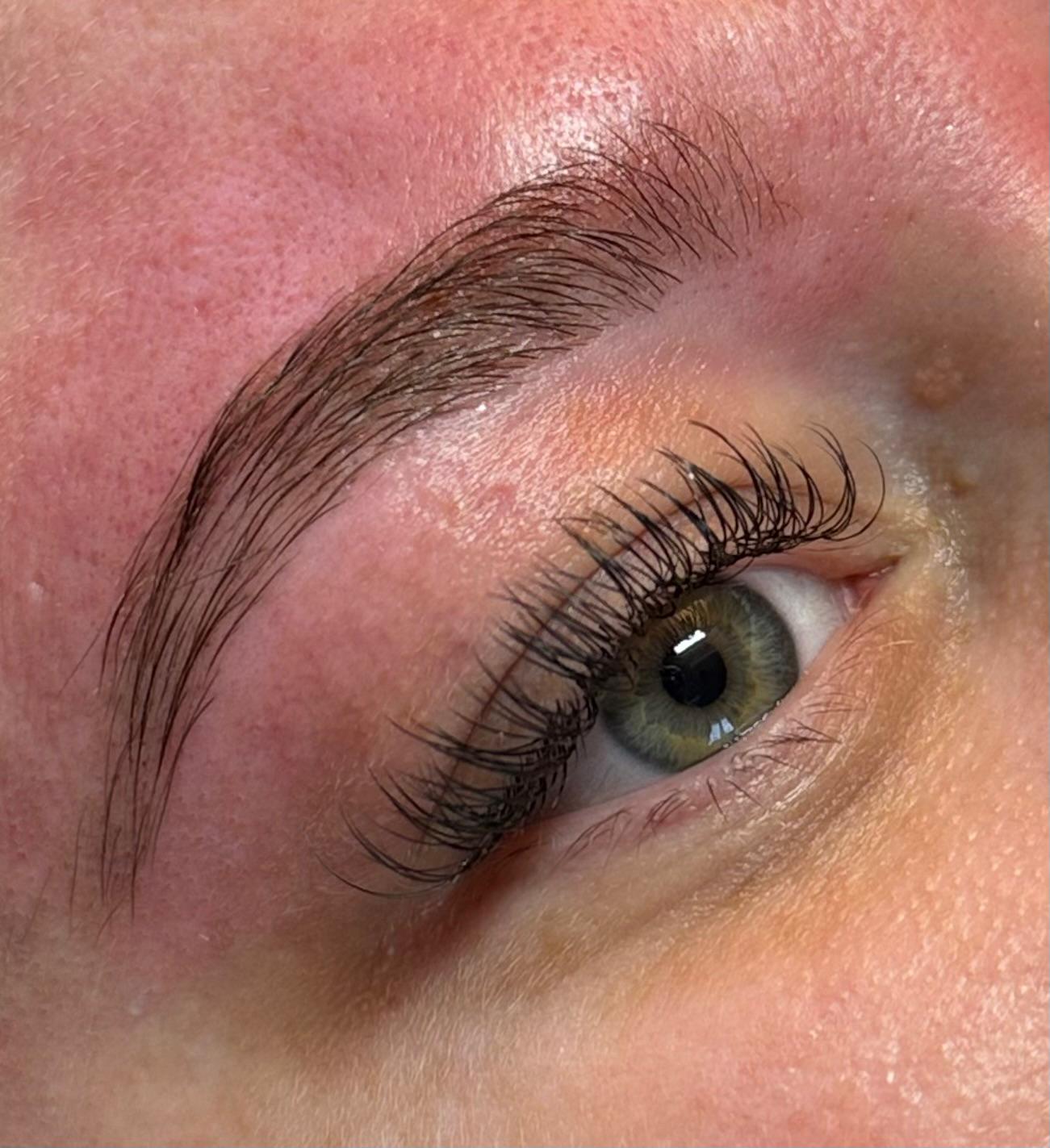 Lashes gallery photo