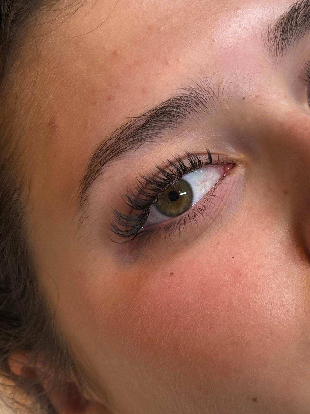 Lashes photo